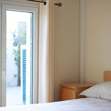 Casa Del Mar - Beautiful Two Bedroom Penthouse شقة