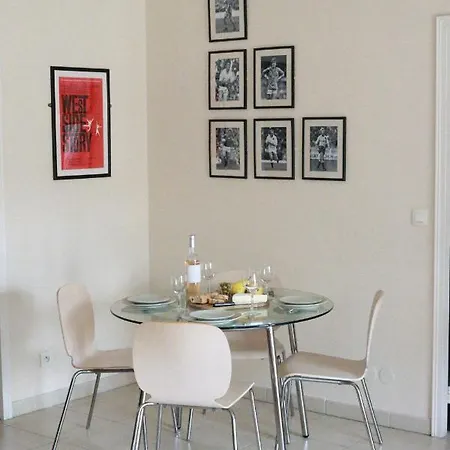 Casa Del Mar - Beautiful Two Bedroom Penthouse *