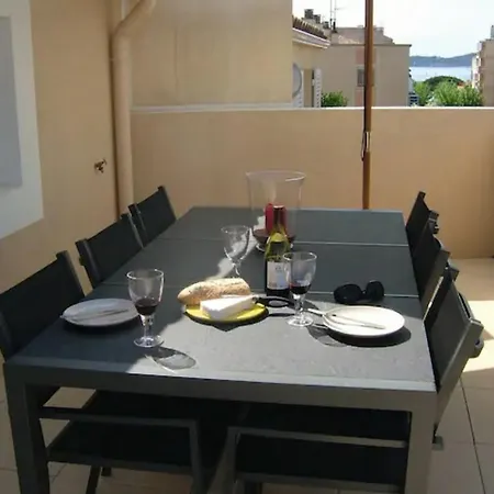 Casa Del Mar - Beautiful Two Bedroom Penthouse شقة سانت ماكسيم