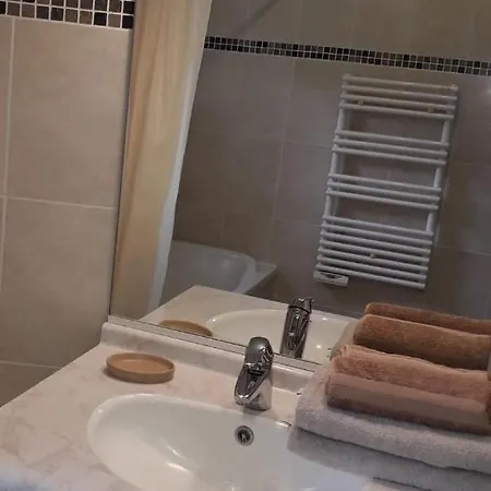 Casa Del Mar - Beautiful Two Bedroom Penthouse *